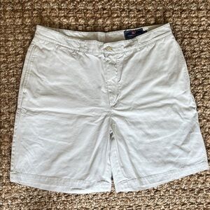 Vineyard Vines Men’s Light Cream Tan Khaki Shorts 38 100% Cotton Twill Preowned